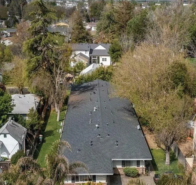 1 bed, 450 sqft, $1,275 — Photo 2