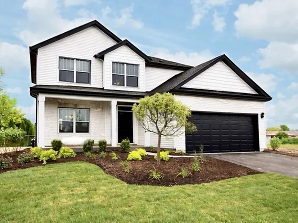 933 Covey Ln, Coal City, IL 60416