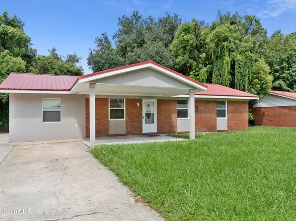 2239 Poinsettia Cir, Brunswick, GA 31520