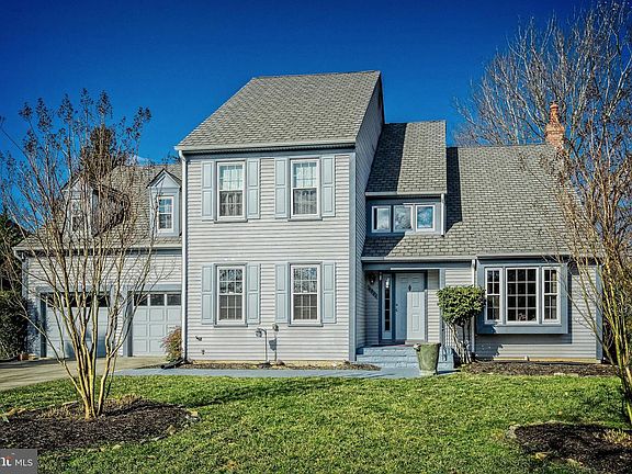 2nd image of 4901 Pennyroyal Ct