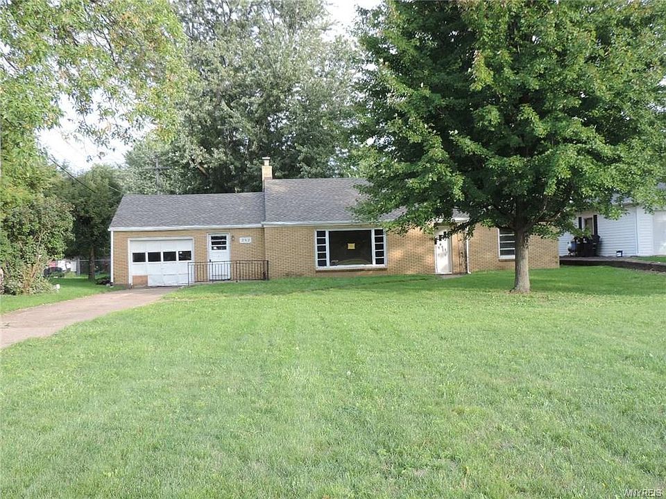 1st image of 282 Creekside Dr