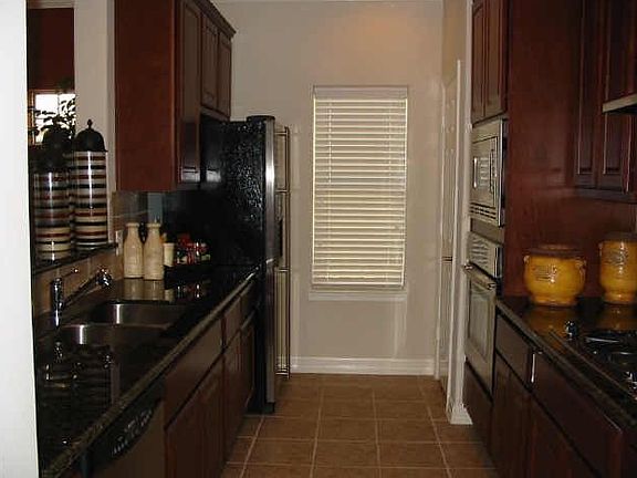 4th image of 2338 Waterford Park St