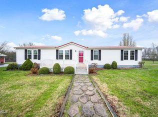 293 Limerick Dr, Crossville, TN 38572