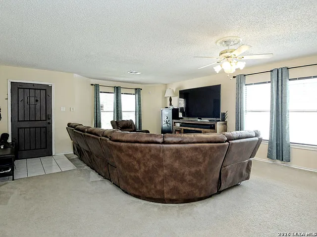 6718 Haven Meadow Dr — Photo 4