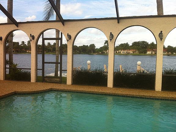 Pool Out To Dock and Lake