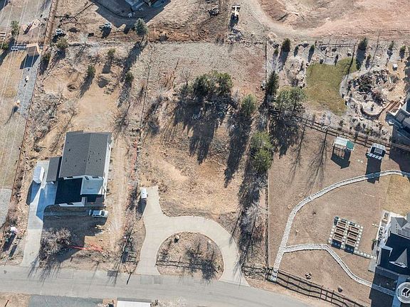 3rd image of 7496 Panorama Dr