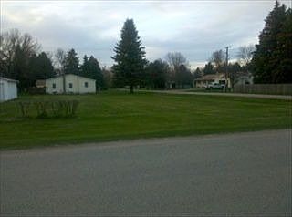 1st image of 205 Railroad Ave N