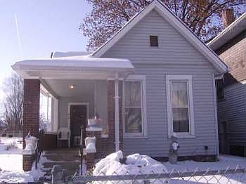 1st image of 914 N Temple Ave