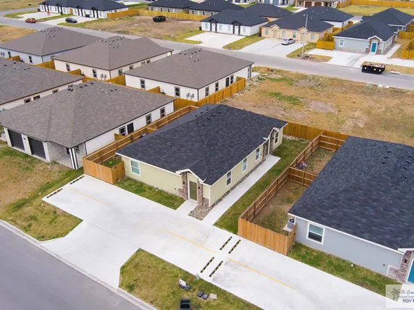 2332 S Valley Cir, La Feria, TX 78559
