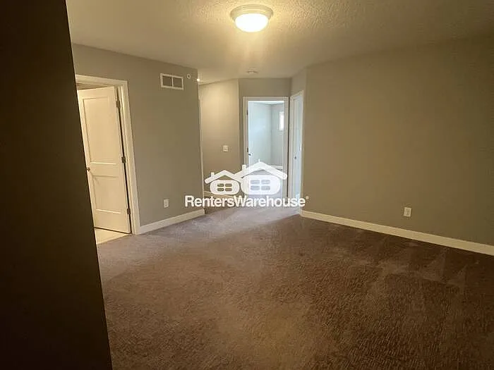 19490 Butternut Ct — Photo 11