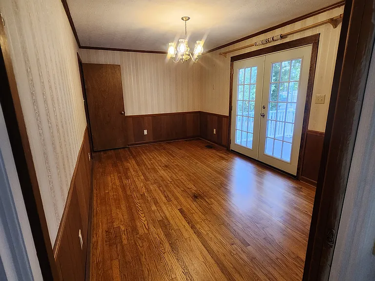 2322 Oakland Dr NW — Photo 7