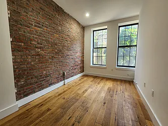 Rented by RELEASE NY