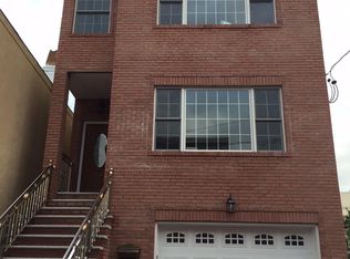 163 Griffith St, Jersey City, NJ 07307