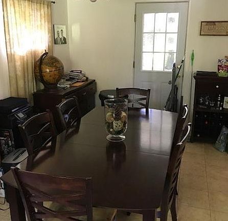 5th image of 3767 Newton Ct