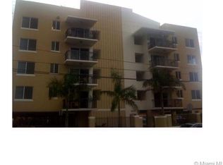 2647 NW 25th Ave APT 306, Miami, FL 33142