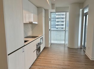 8 Interchange Way #702, Vaughan, ON L4K 5C3