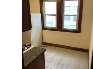 67 Oakland St, Brighton, MA 02135