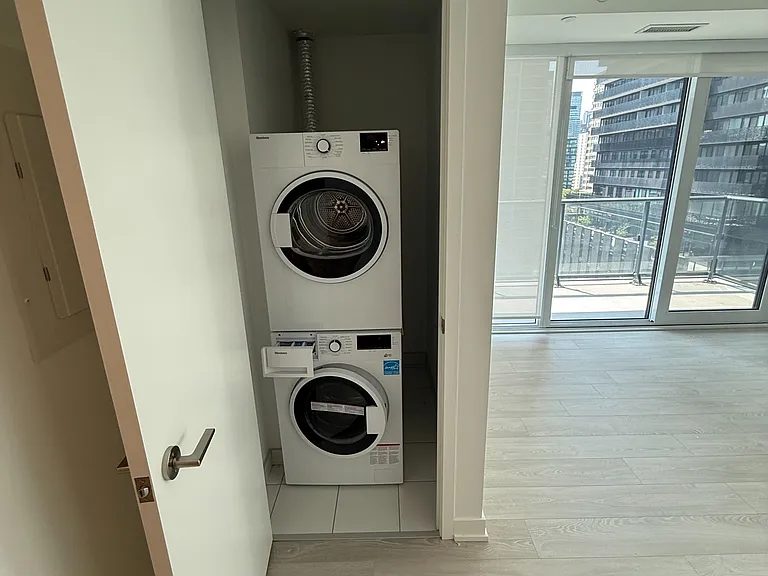 634 Church St #1010 — Photo 15