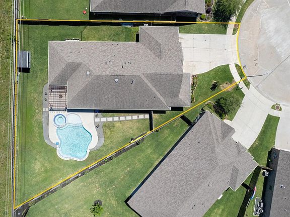 2nd image of 2507 Brooks River Lane