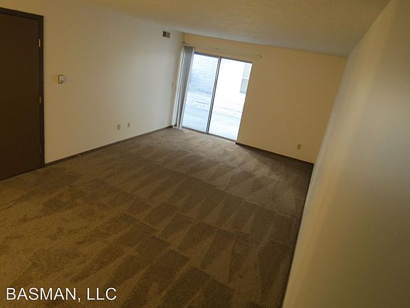 2nd image of 2801 Emerson Ave APT 8