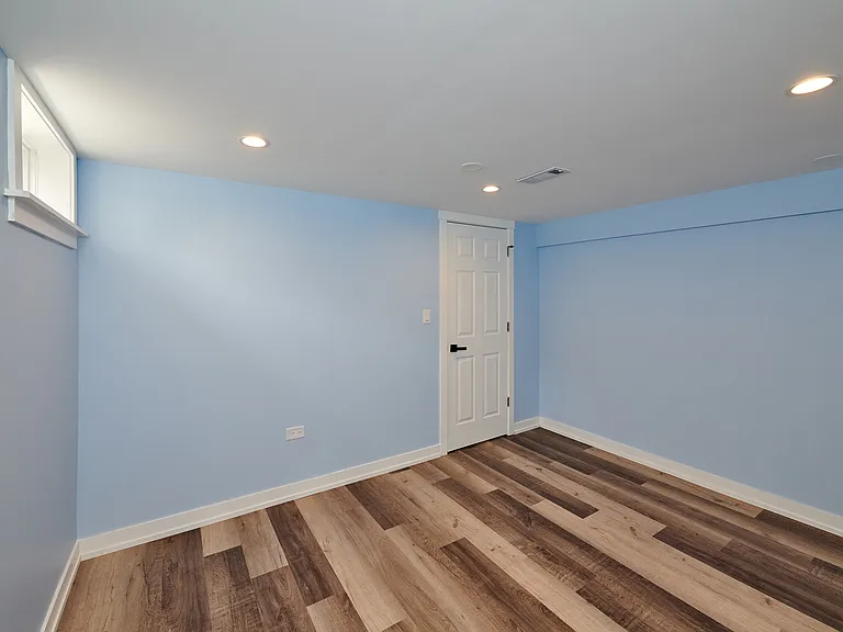 8544 W Roseview Dr — Photo 38