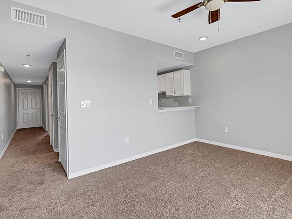 5th image of 119 Monahan Dr #6