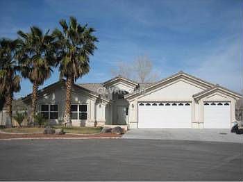 1st image of 5880 N Durango Dr