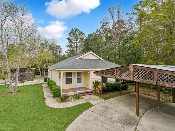 25715 E Spruce St, Lacombe, LA 70445