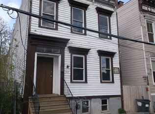 243 1st St, Albany, NY 12206