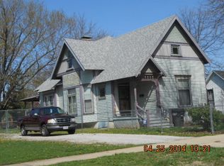 424 Oak St, Danville, IL 61832