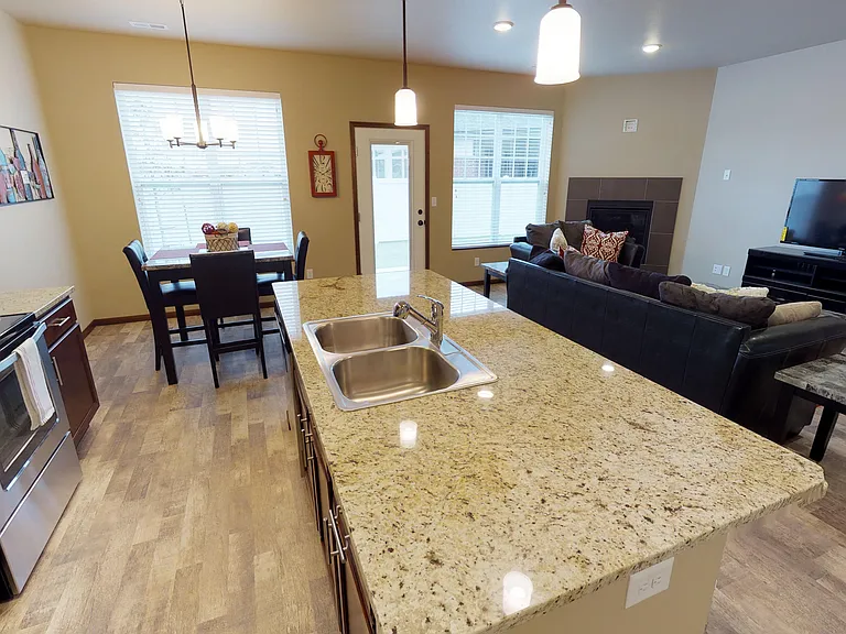 Stonemill Townhomes — Photo 7