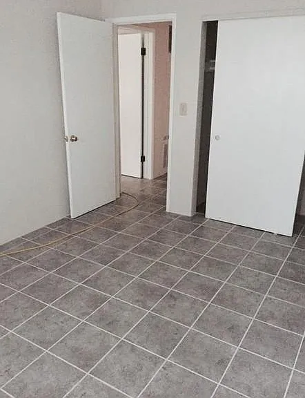 8343 Amigo Ave #5 — Photo 5