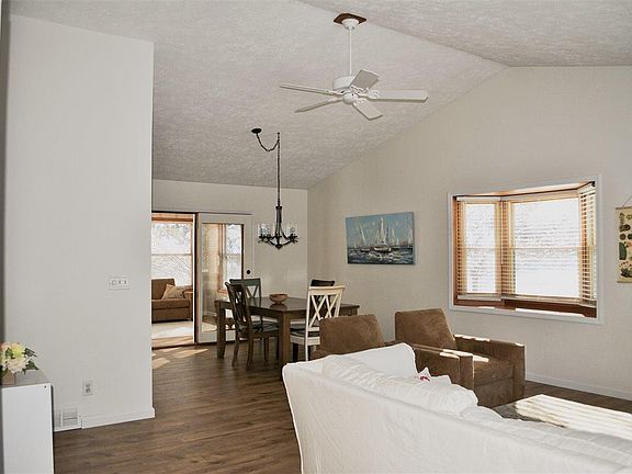 3rd image of 9866 E Valley Hills Dr