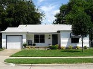 512 Hillcrest Dr, Garland, TX 75040