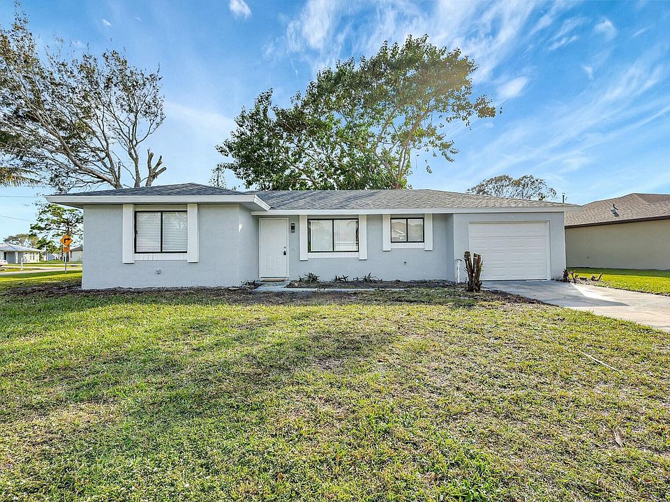 1st image of 2292 SE Gaslight Street