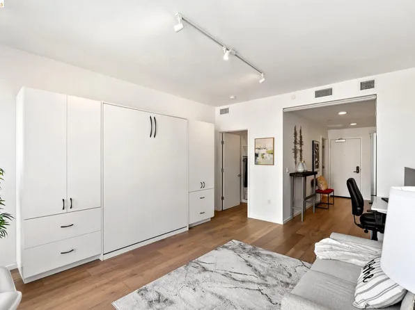 1433 Bush St #502, San Francisco, CA 94109