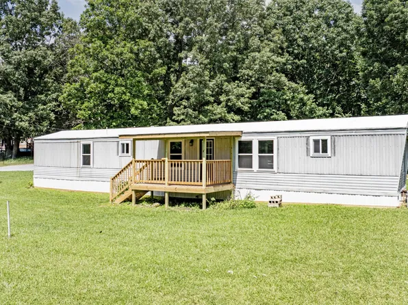 240 Sundance Dr, Evensville, TN 37332