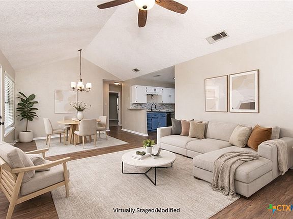 3rd image of 3002 Honeysuckle Cir