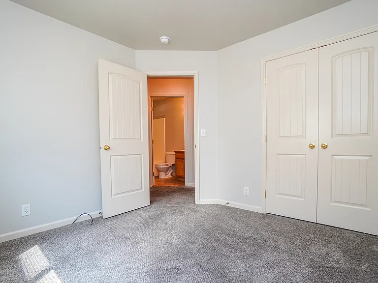 1445 W Silver Salmon Dr — Photo 9