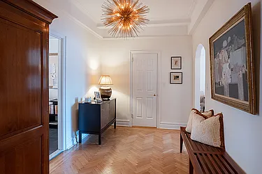 Rented by Rita S Citrin, LREB