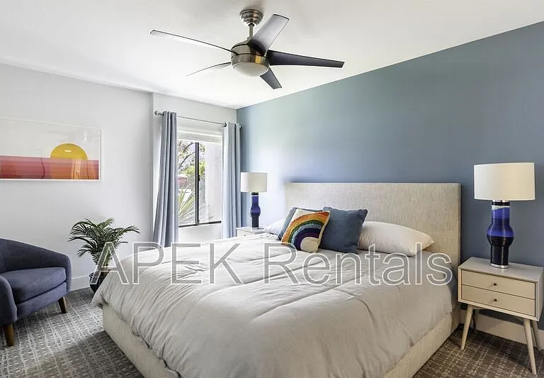 1050 E Ramon Rd — Photo 26