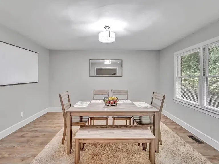 6109 Gainsborough Dr — Photo 4