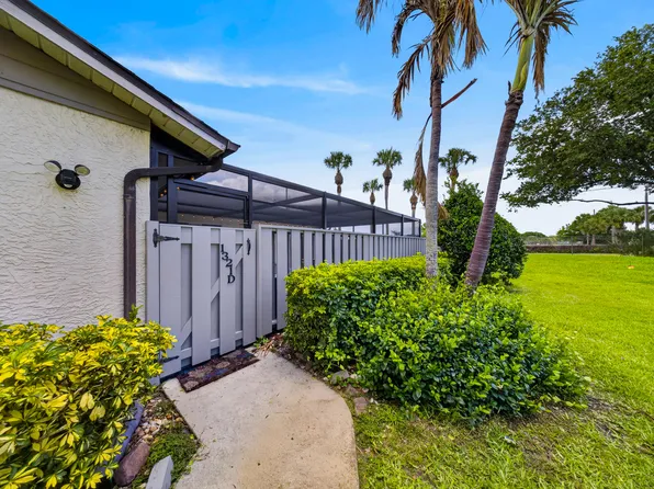 1321 Peppertree Trail #D, Fort Pierce, FL 34950
