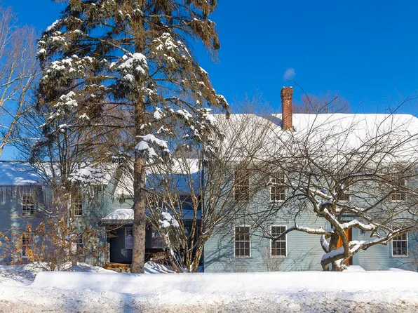 36 Old Henniker Road, Hopkinton, NH 03229