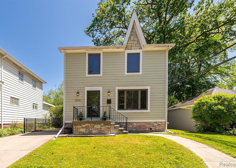 1st image of 1014 N Alexander Ave