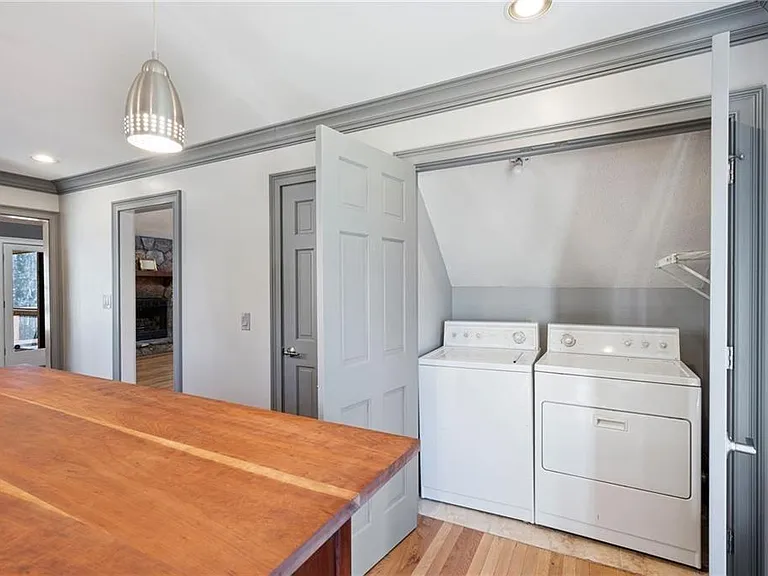 4800 Grants Way NE — Photo 16