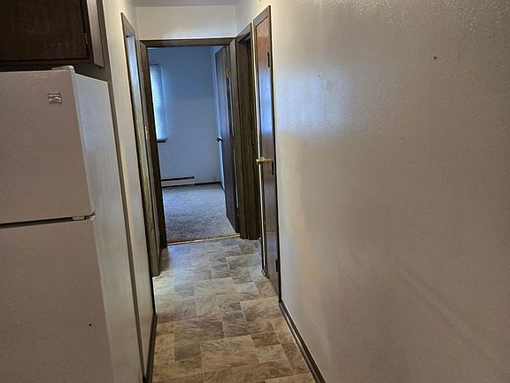 4th image of 518 Williams St #6