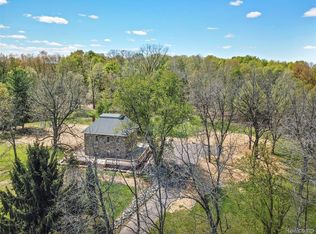 5660 Mill St, Peck, MI 48466