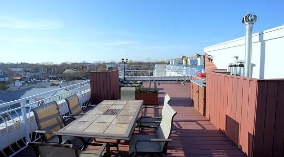1st image of 3126 Emmons Ave #2