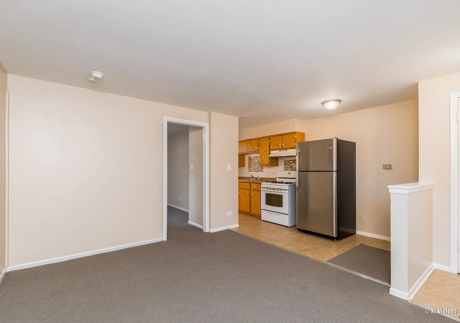 813 E Marquette Rd — Photo 3